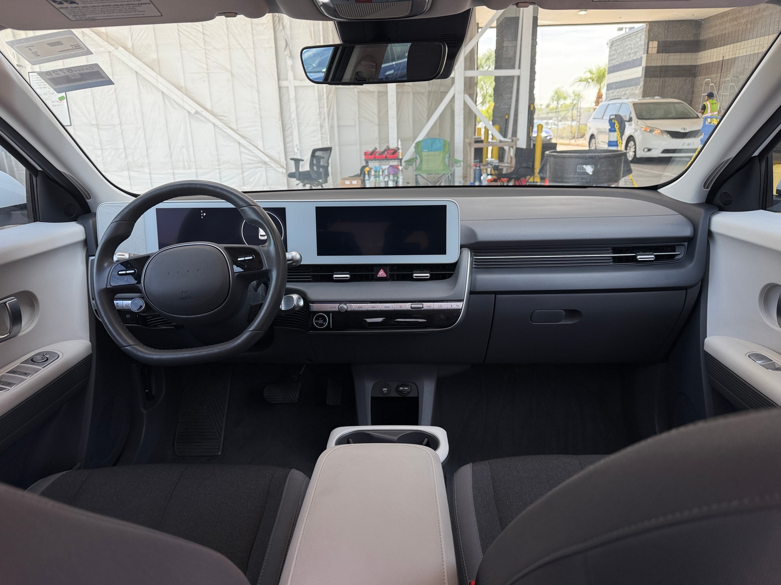 Thumbnail: 2024 Hyundai Ioniq 5 - 3