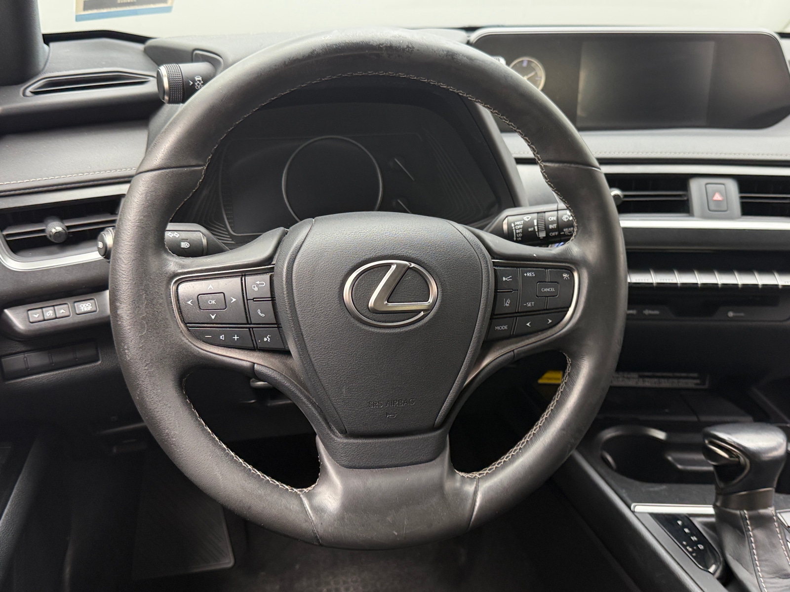 Thumbnail: 2020 Lexus UX - 5