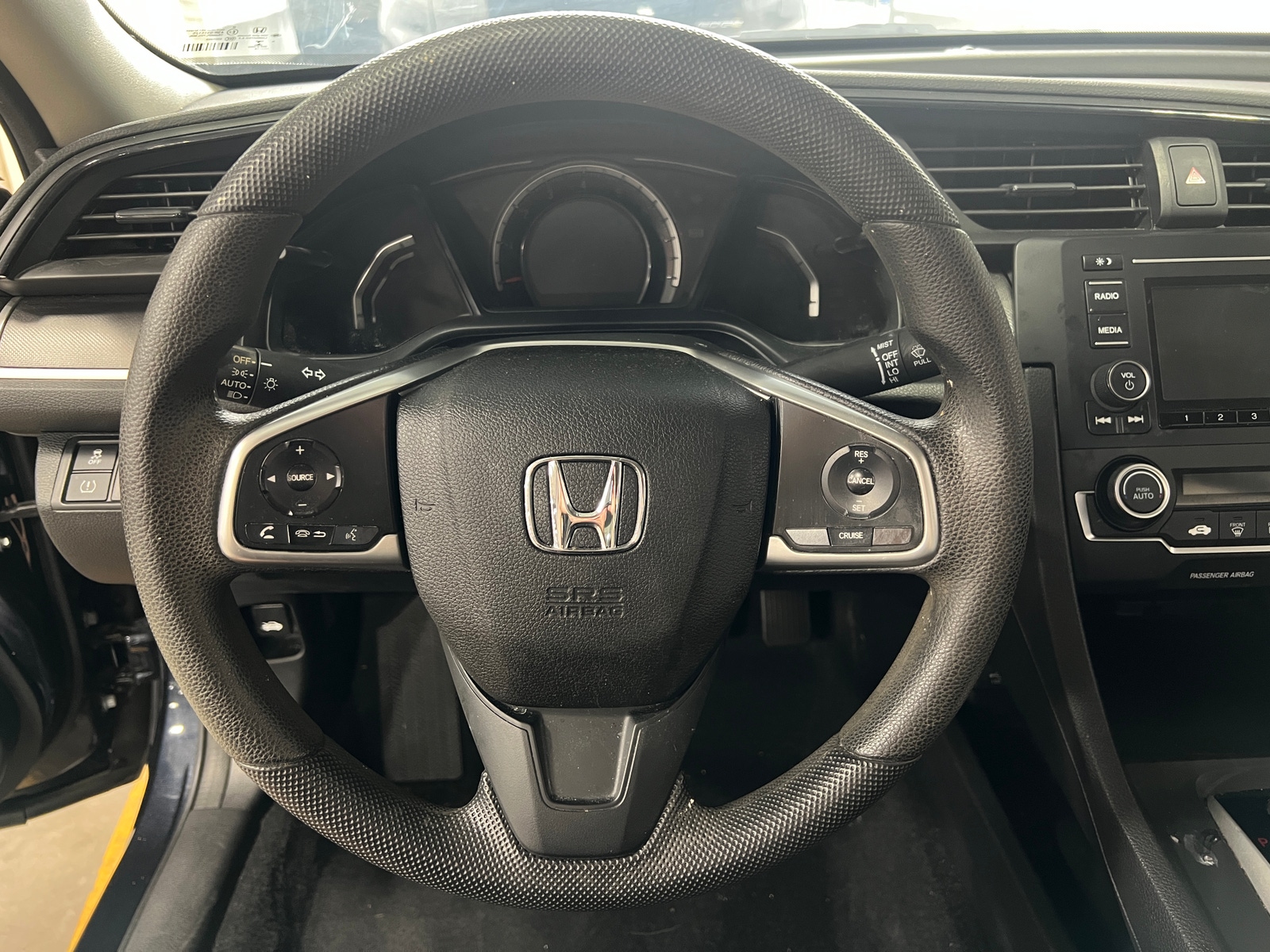 Thumbnail: 2018 Honda Civic - 5