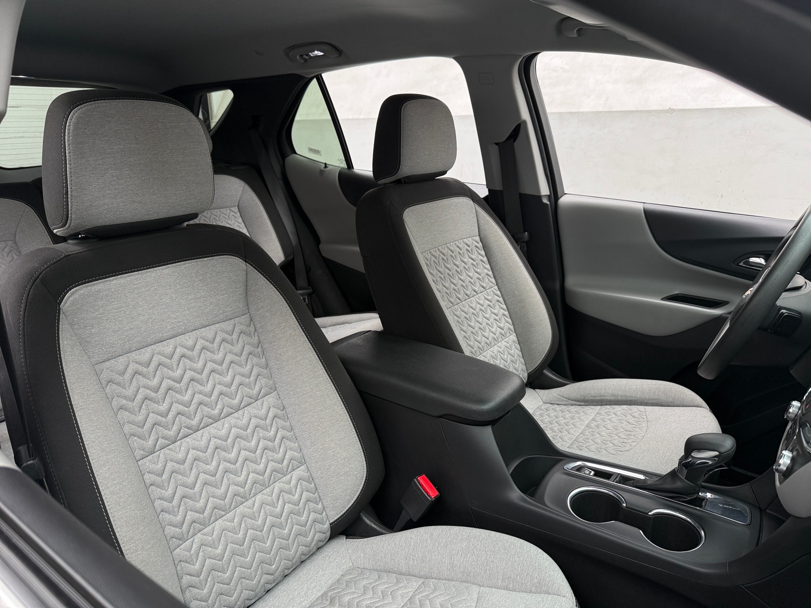 Thumbnail: 2023 Chevrolet Equinox - 2