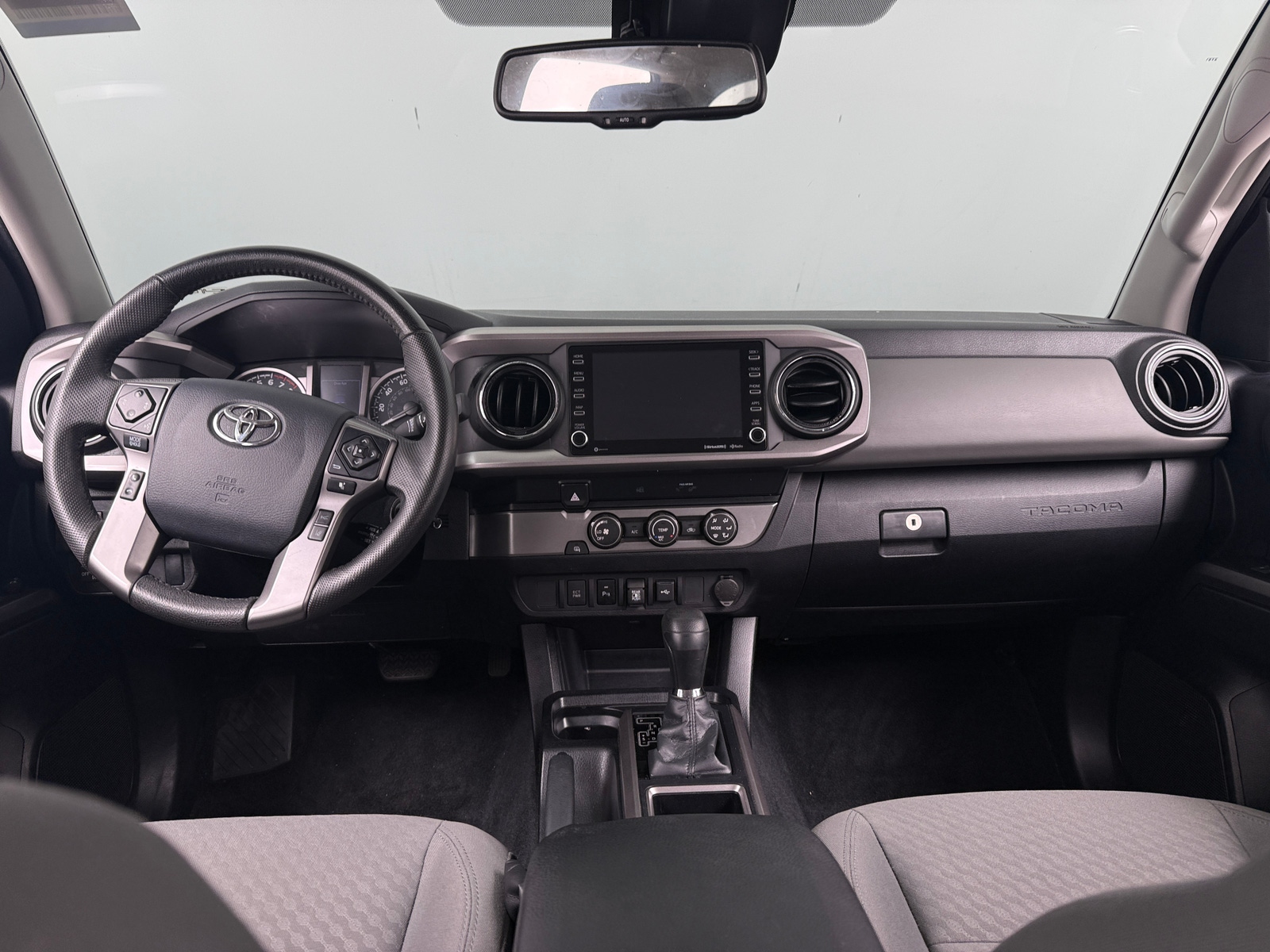 Thumbnail: 2020 Toyota Tacoma - 3
