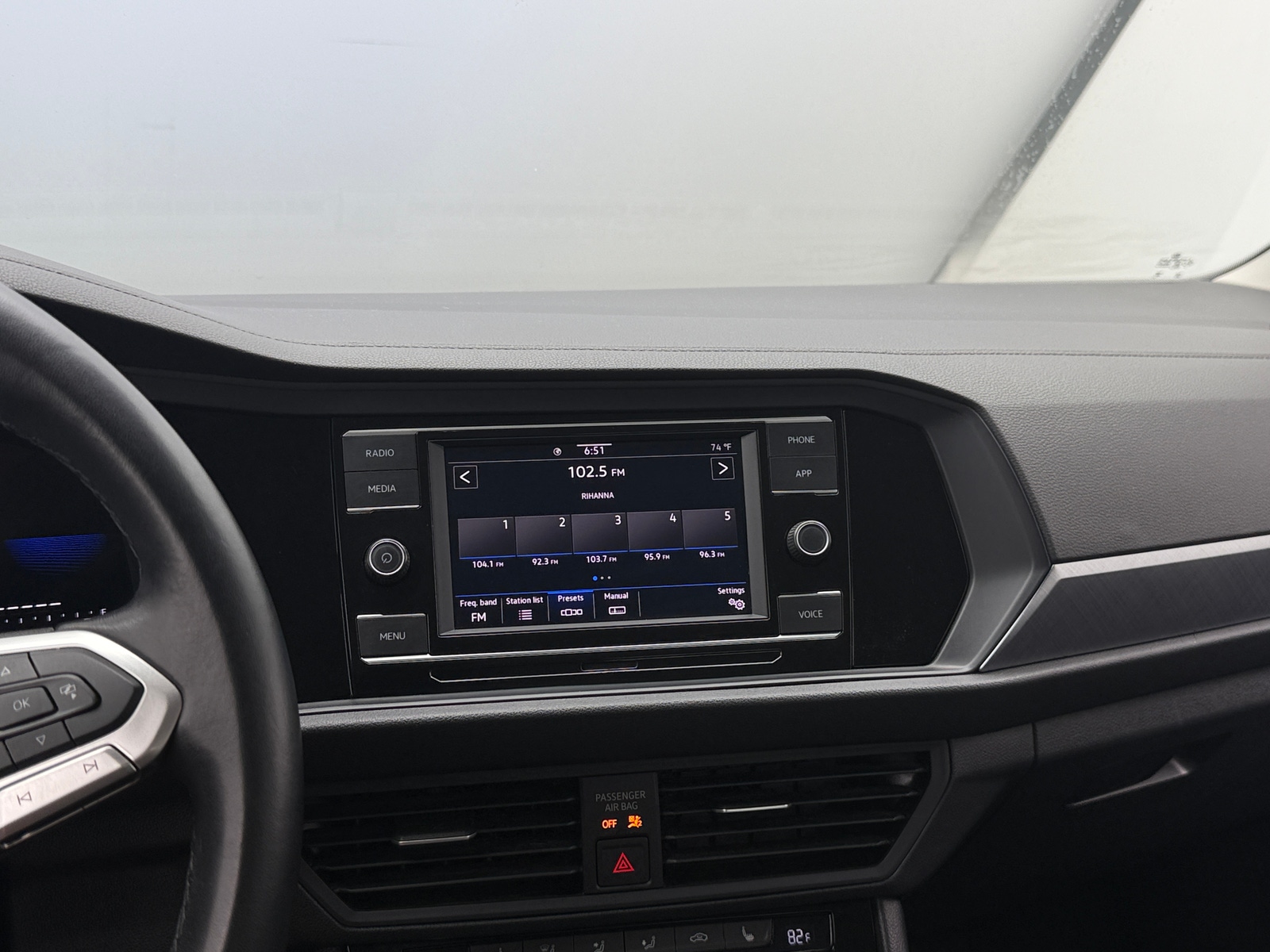 Thumbnail: 2024 Volkswagen Jetta - 3