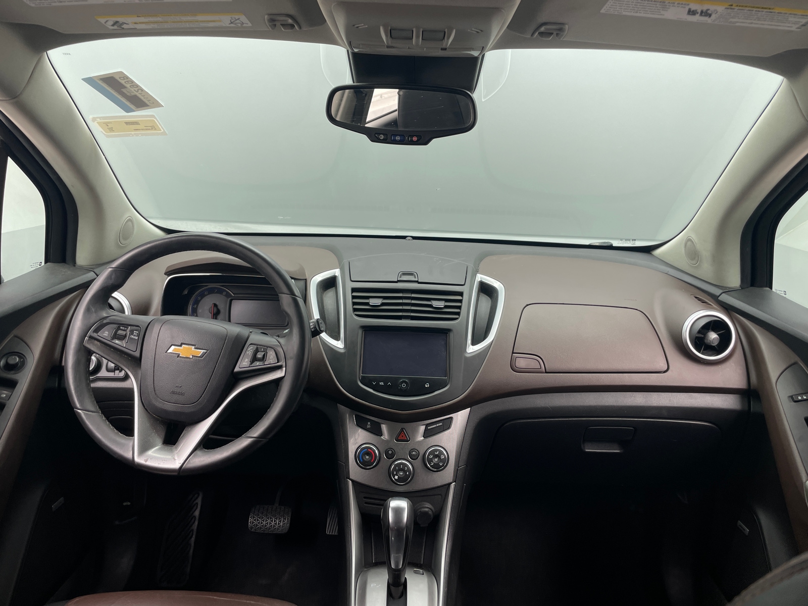 Thumbnail: 2015 Chevrolet Trax - 2