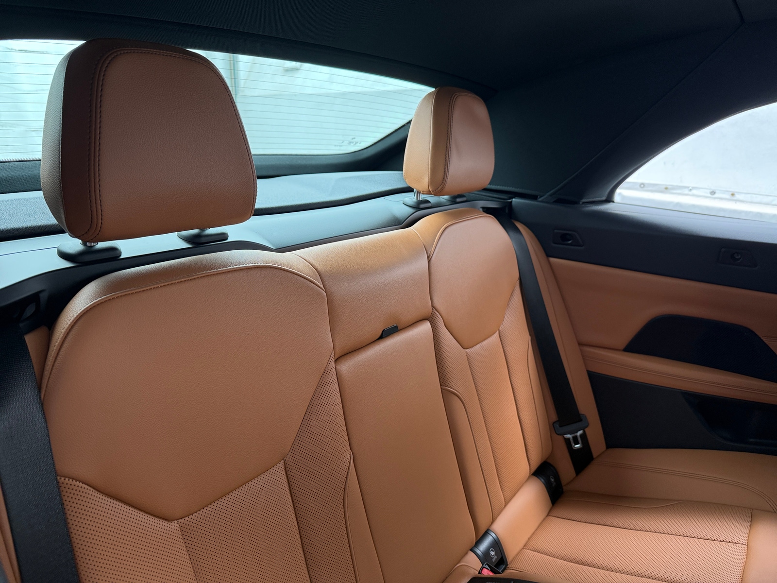 Thumbnail: 2025 BMW 4 Series - 4