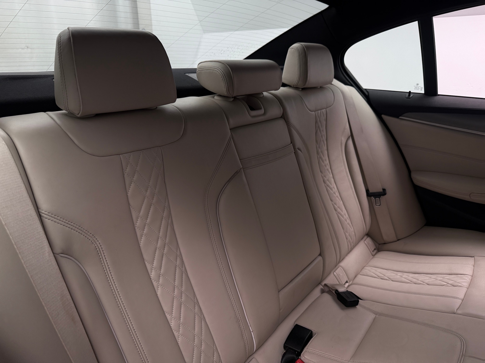 Thumbnail: 2020 BMW 5 Series - 5