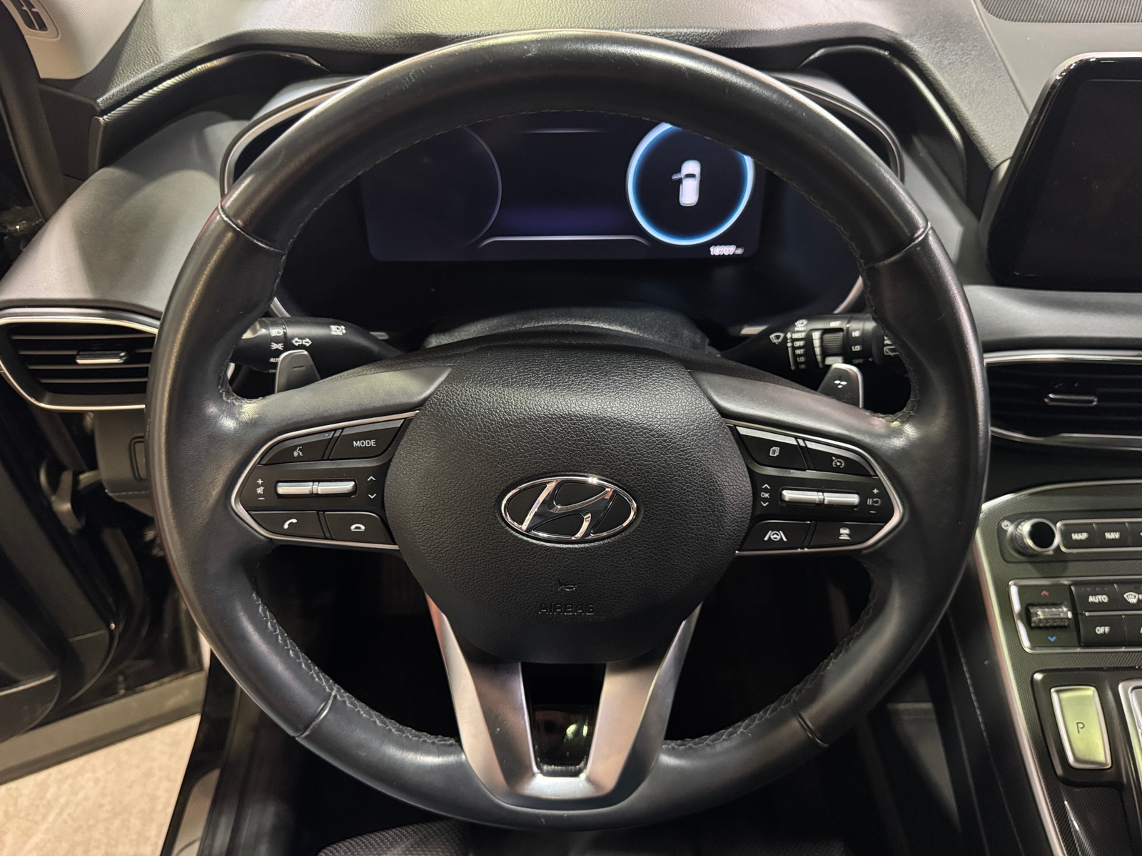 Thumbnail: 2021 Hyundai Santa Fe - 4