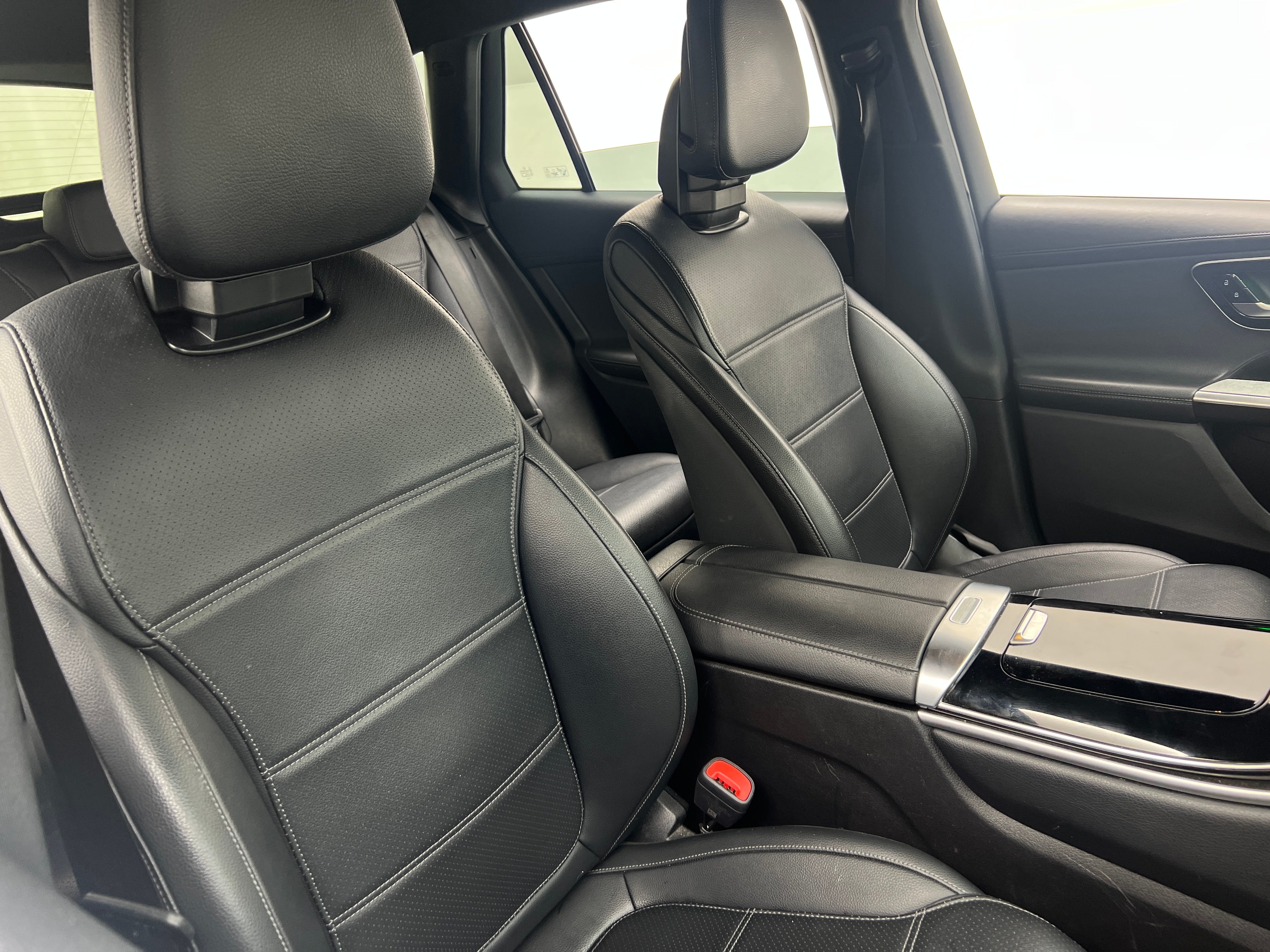 2024 Mercedes-Benz GLC