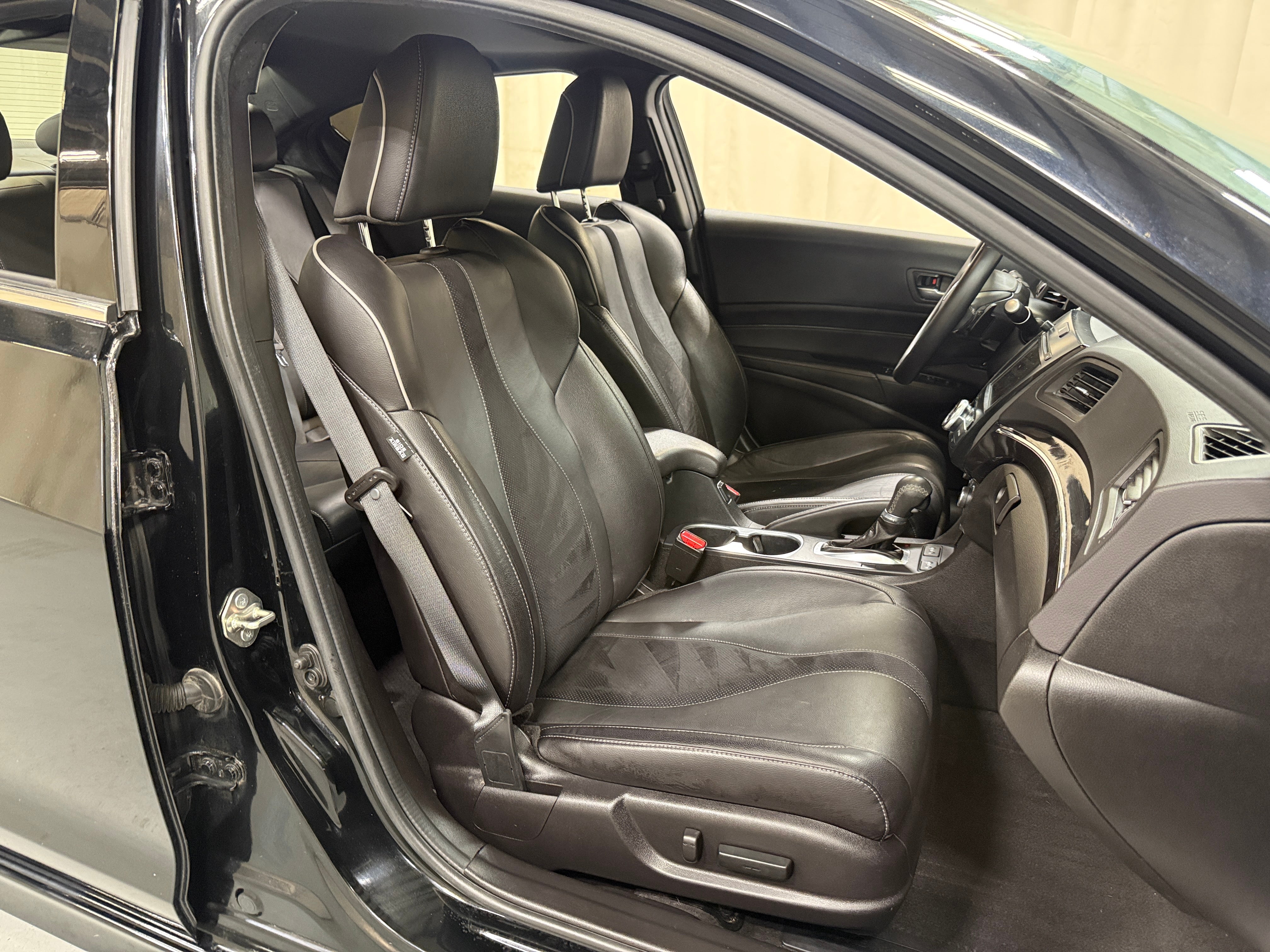 2019 Acura ILX Premium - Photo 8