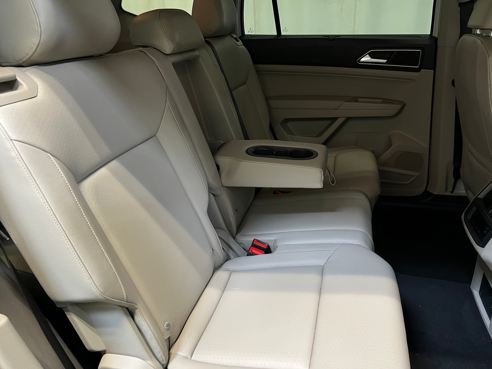 Thumbnail: 2018 Volkswagen Atlas - 5