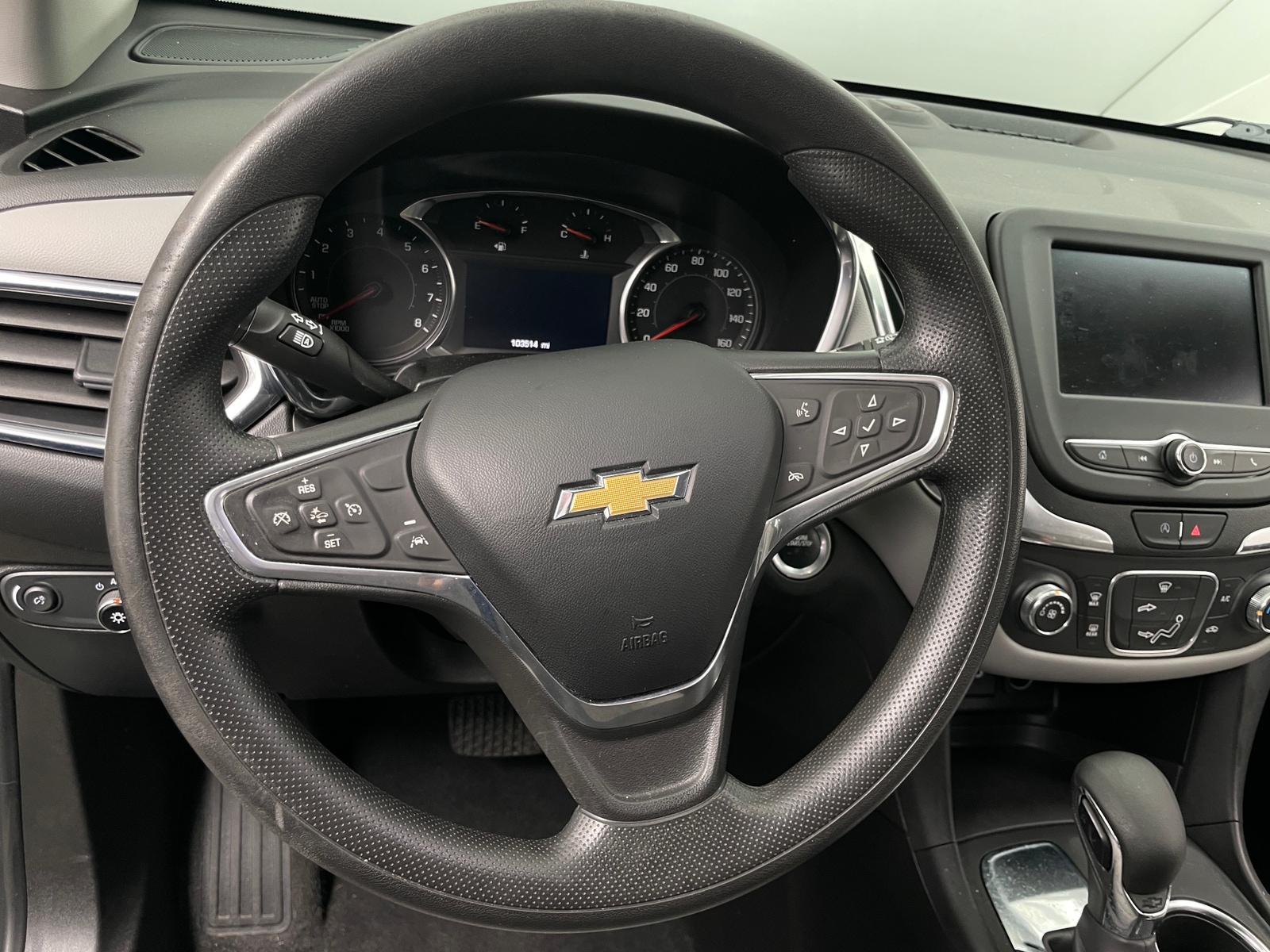 Thumbnail: 2022 Chevrolet Equinox - 5