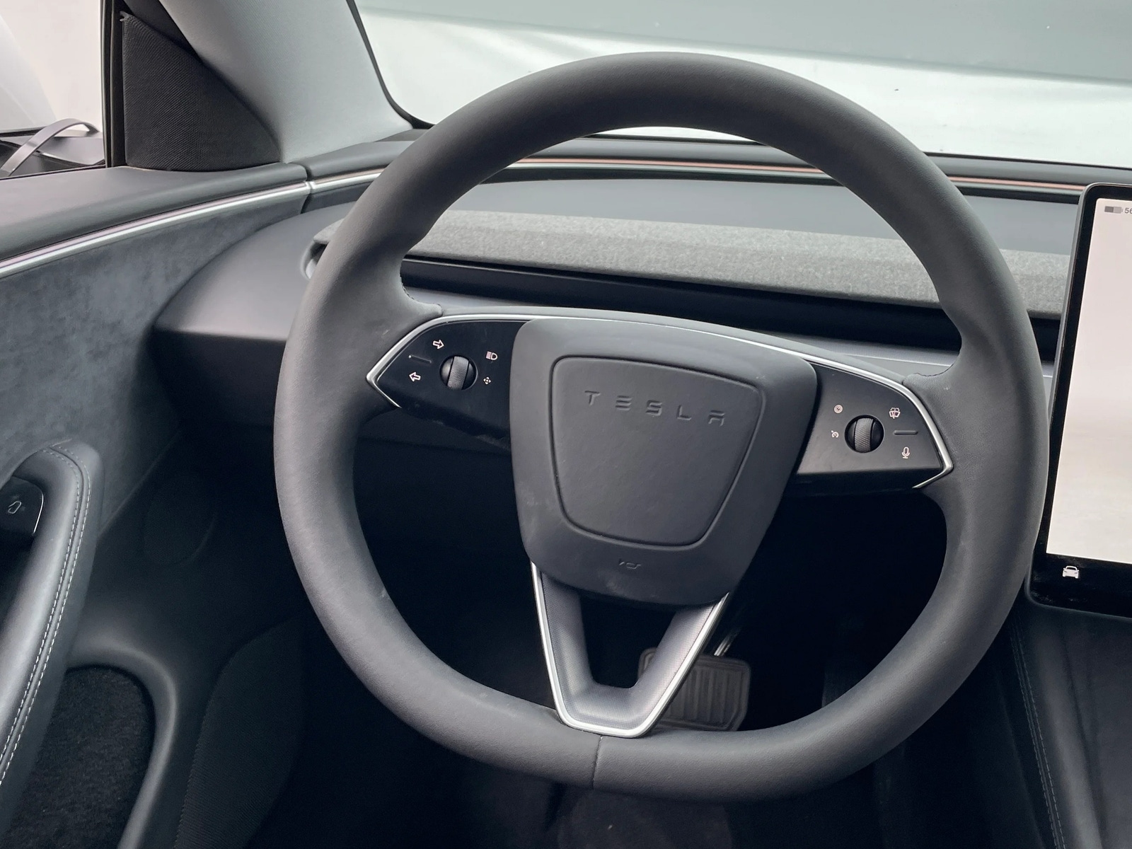 Thumbnail: 2024 Tesla Model 3 - 3