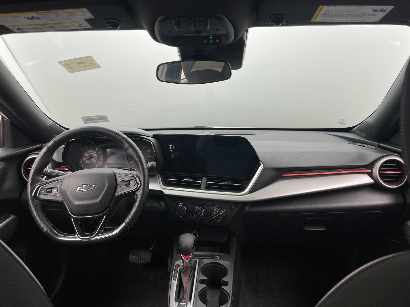 Thumbnail: 2024 Chevrolet Trax - 3