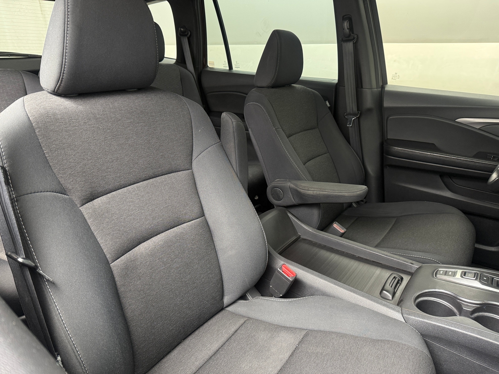 Thumbnail: 2019 Honda Passport - 2