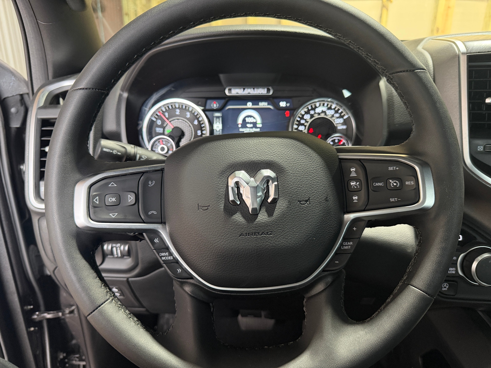 Thumbnail: 2025 RAM 1500 - 5