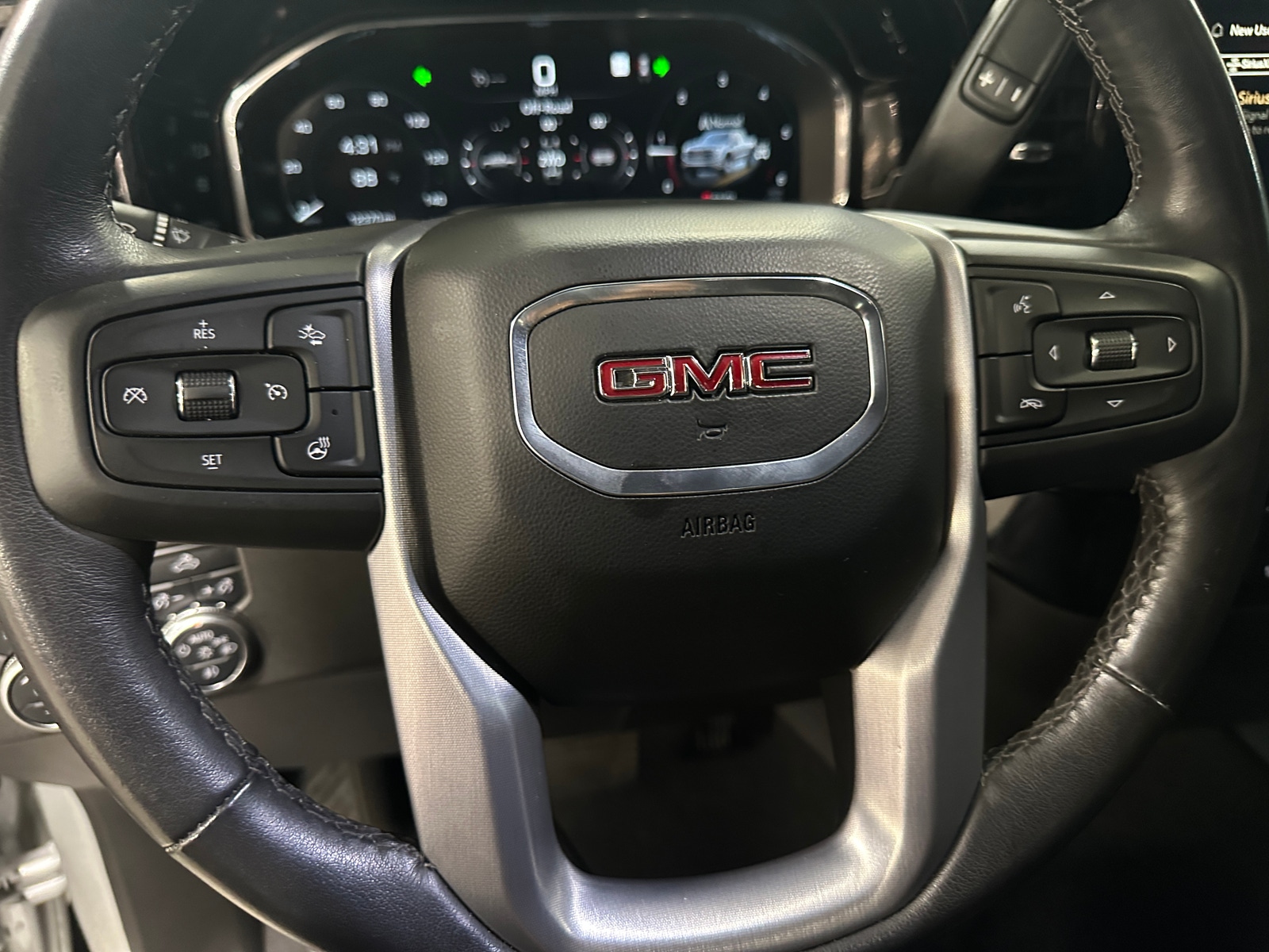 Thumbnail: 2022 GMC Sierra 1500 - 5