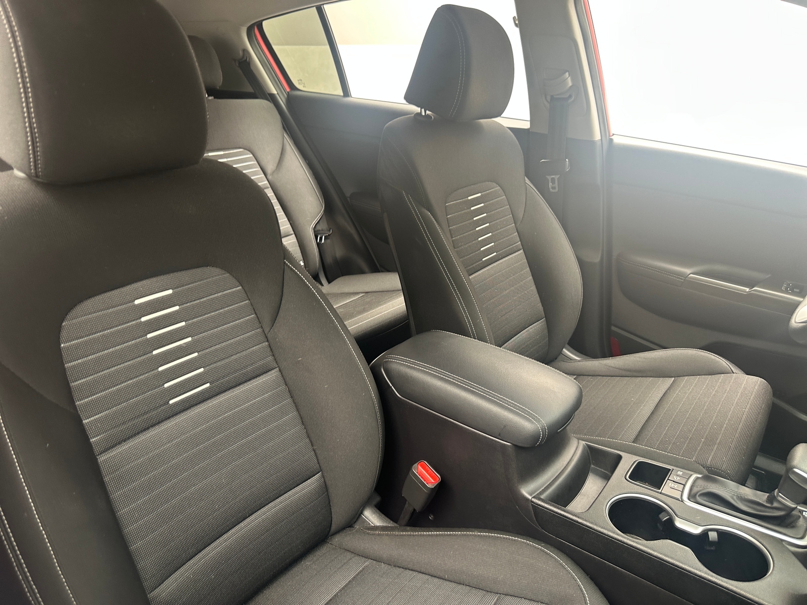 Thumbnail: 2020 Kia Sportage - 2