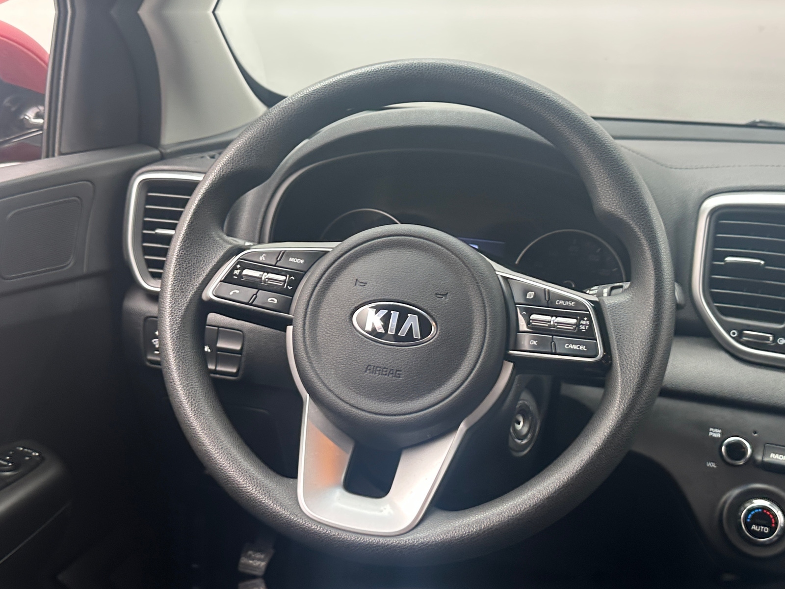 Thumbnail: 2020 Kia Sportage - 5