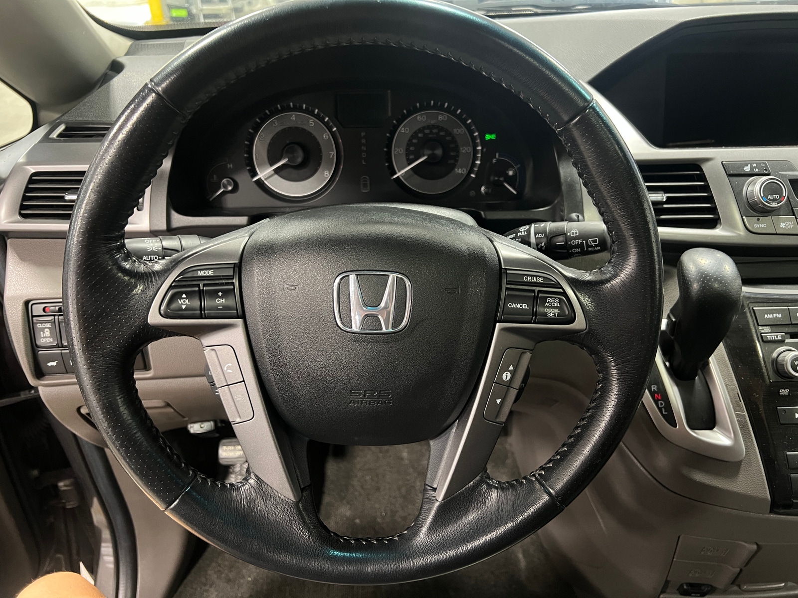 Thumbnail: 2012 Honda Odyssey - 4