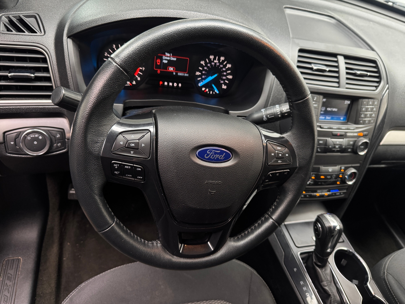 Thumbnail: 2018 Ford Explorer - 5