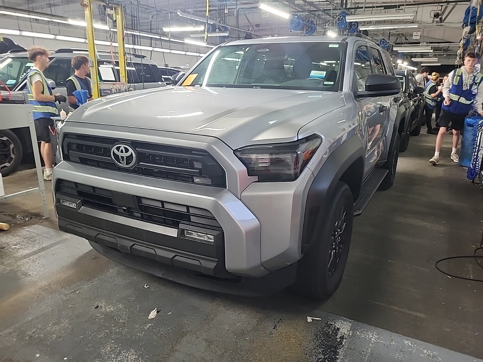 2025 Toyota 4runner SR5