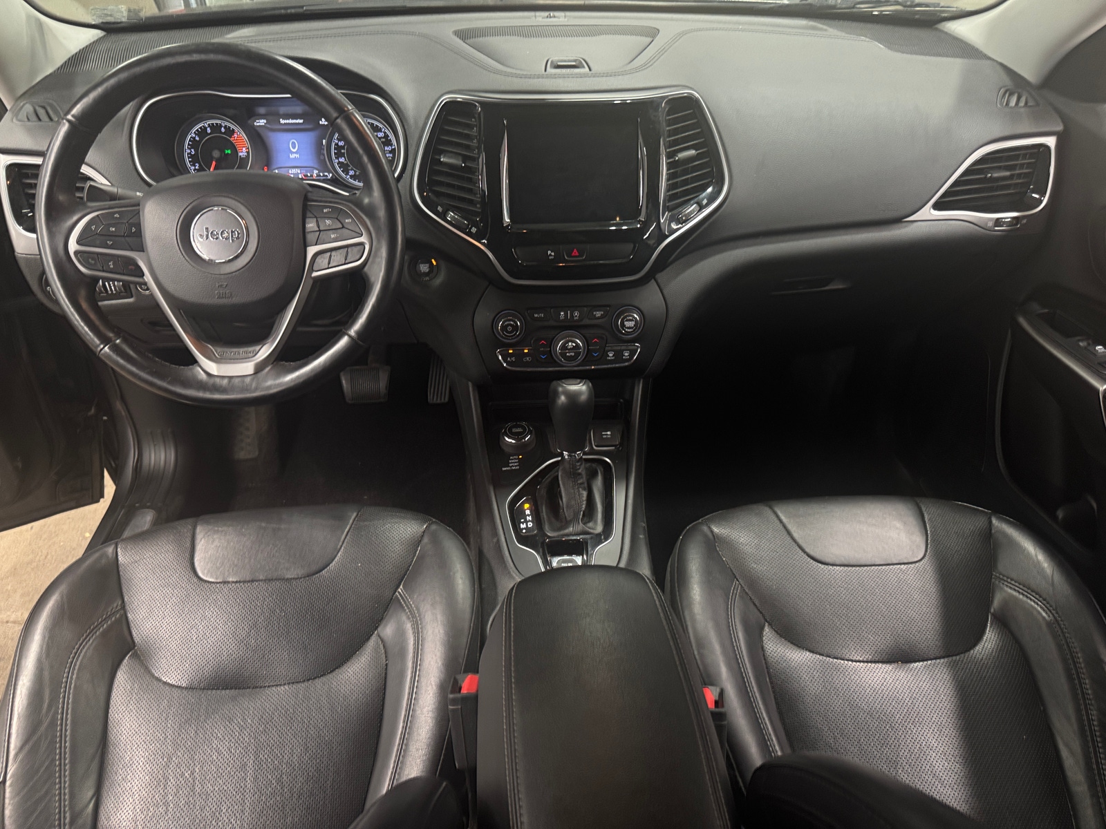 Thumbnail: 2019 Jeep Cherokee - 2