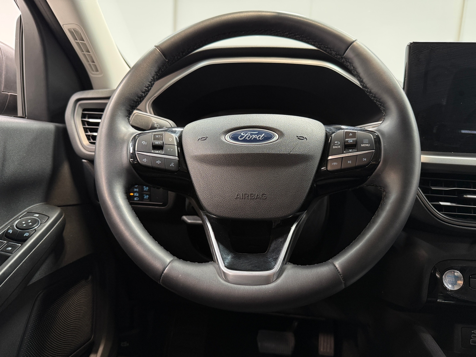 Thumbnail: 2024 Ford Escape - 5