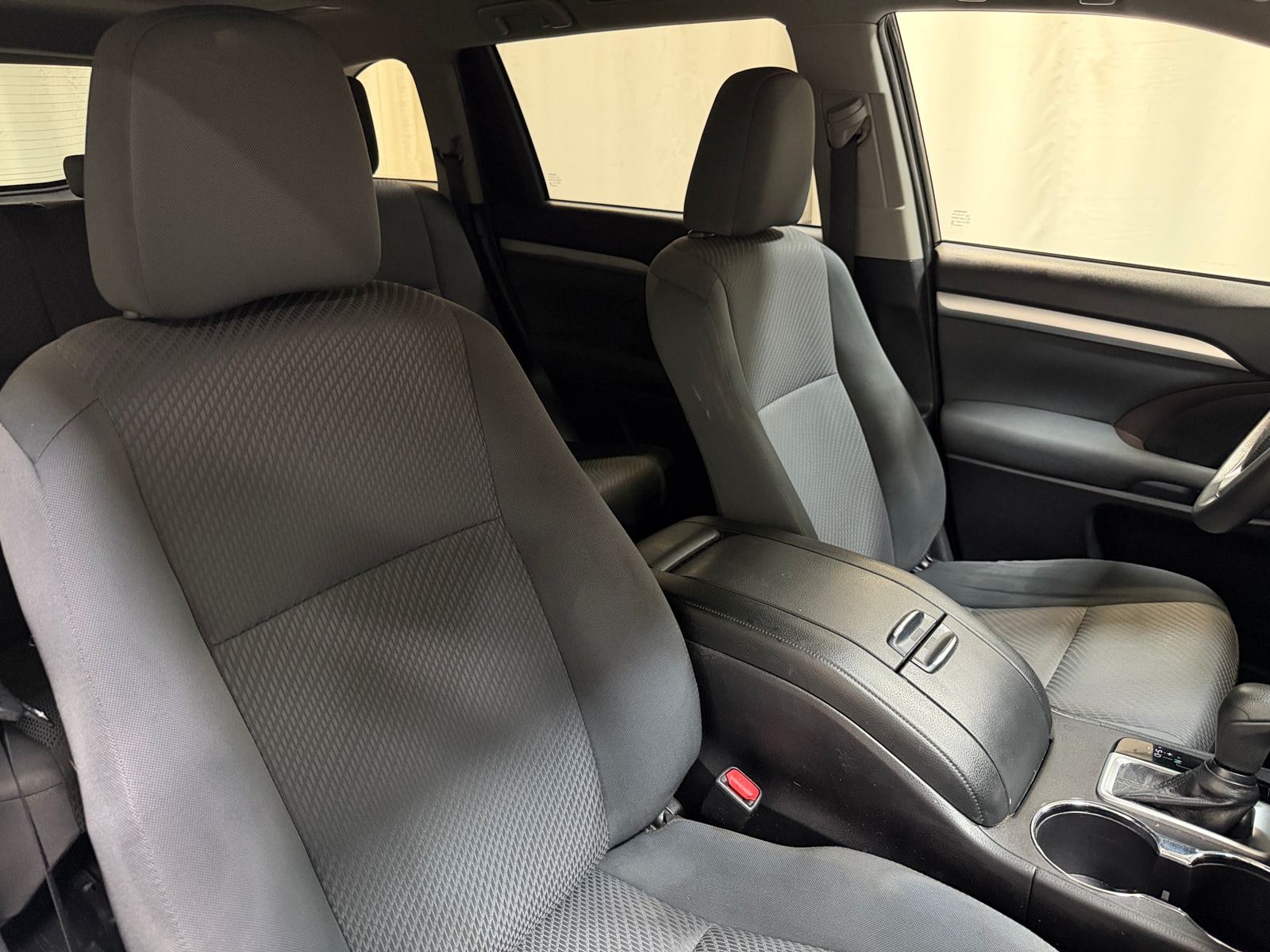 Thumbnail: 2019 Toyota Highlander - 2