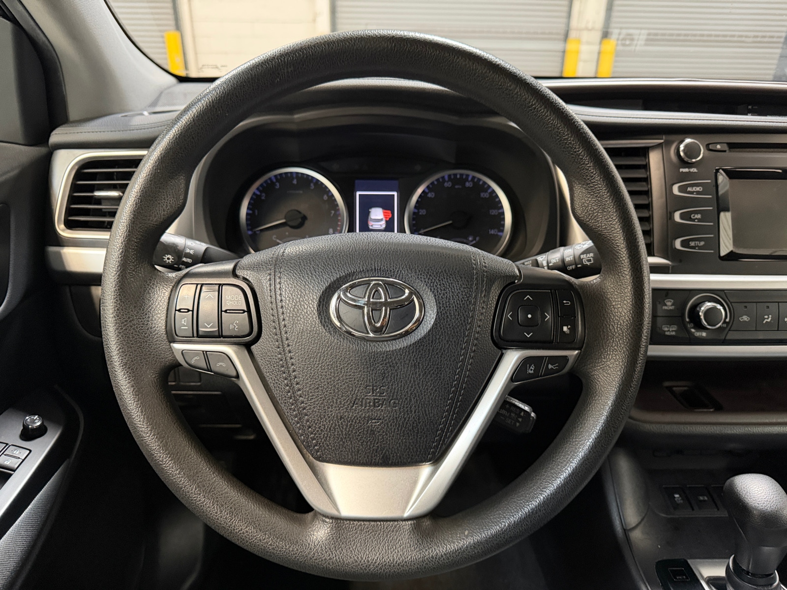 Thumbnail: 2019 Toyota Highlander - 5