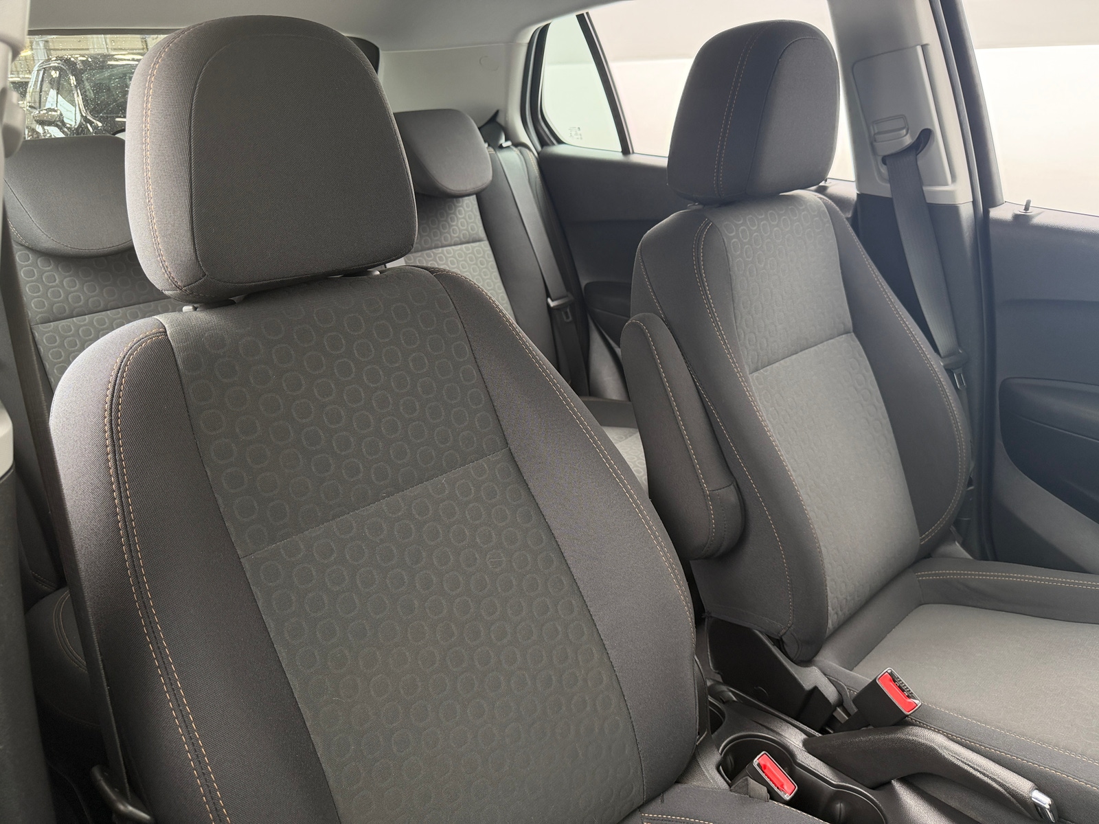 Thumbnail: 2019 Chevrolet Trax - 2