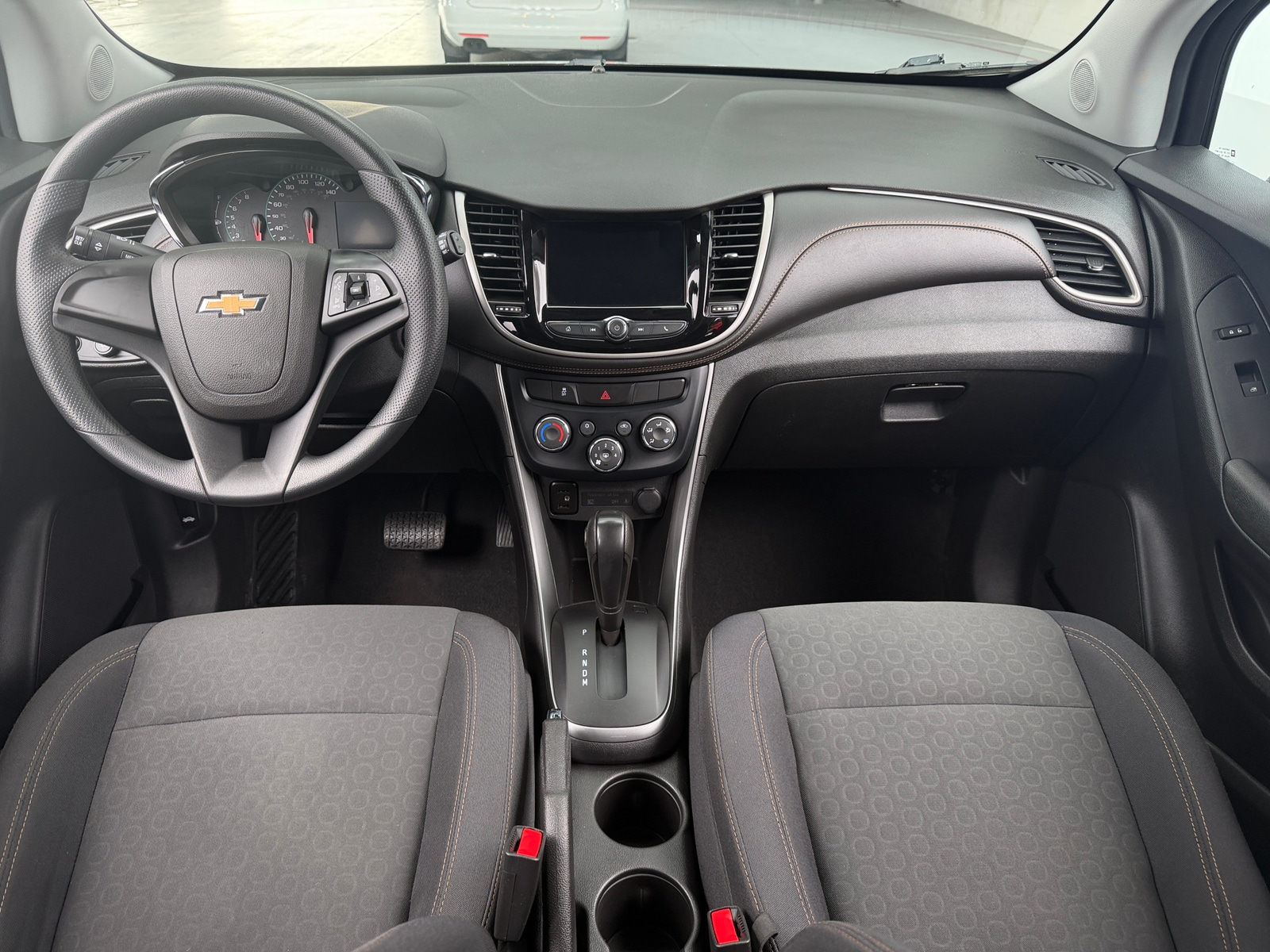 Thumbnail: 2019 Chevrolet Trax - 3