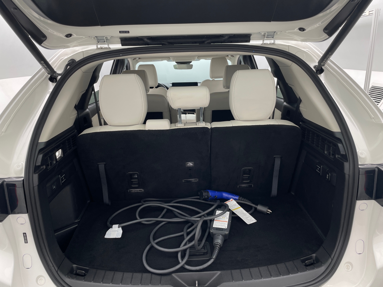 Thumbnail: 2024 Mazda CX-90 - 6