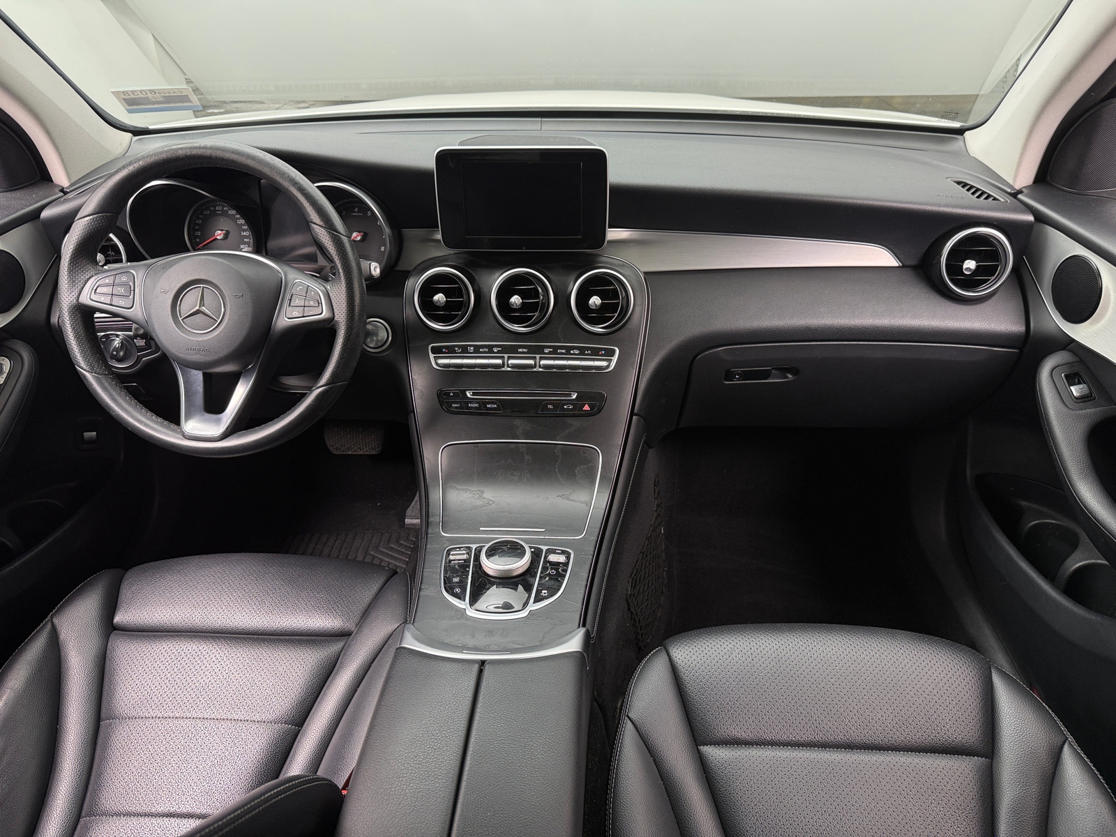 Thumbnail: 2019 Mercedes-Benz GLC - 2