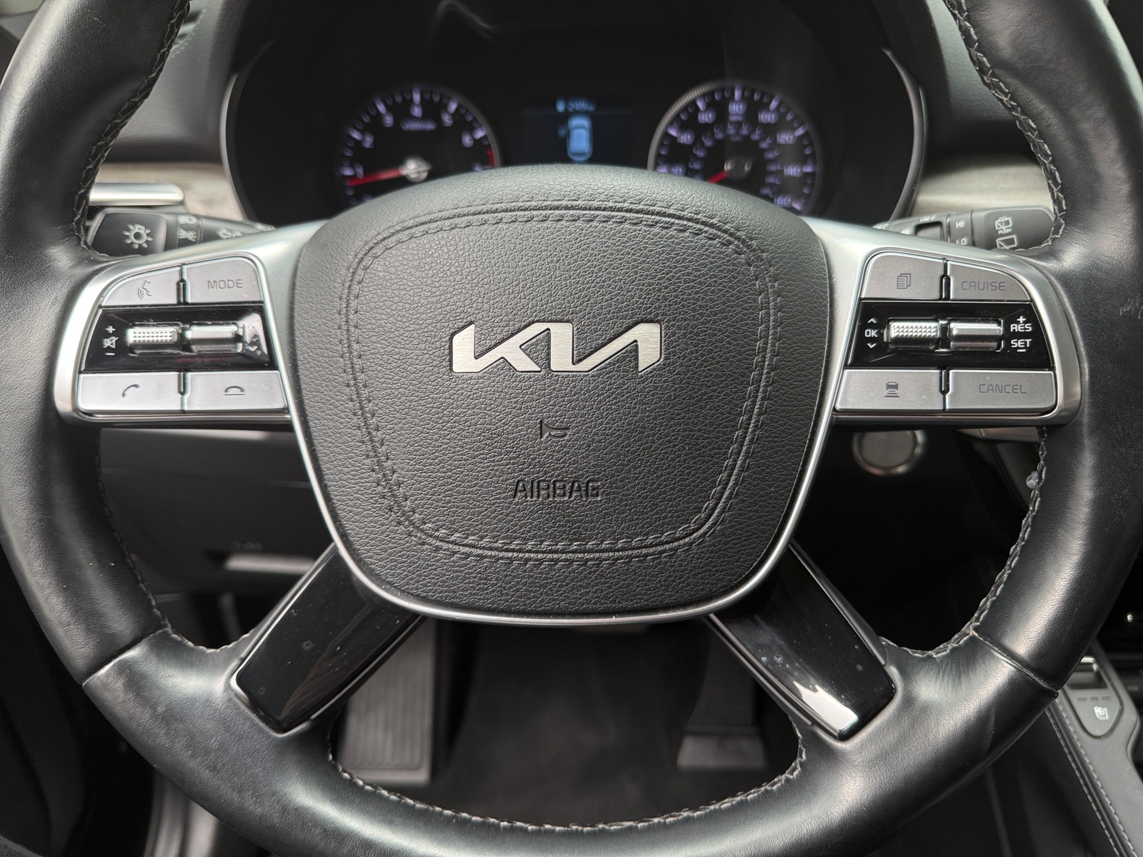Thumbnail: 2022 Kia Telluride - 4