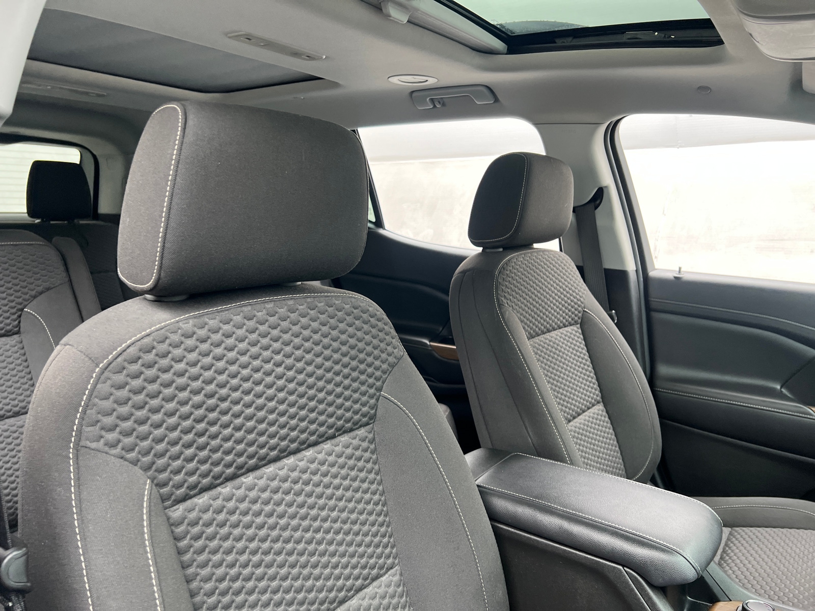 Thumbnail: 2019 GMC Acadia - 2