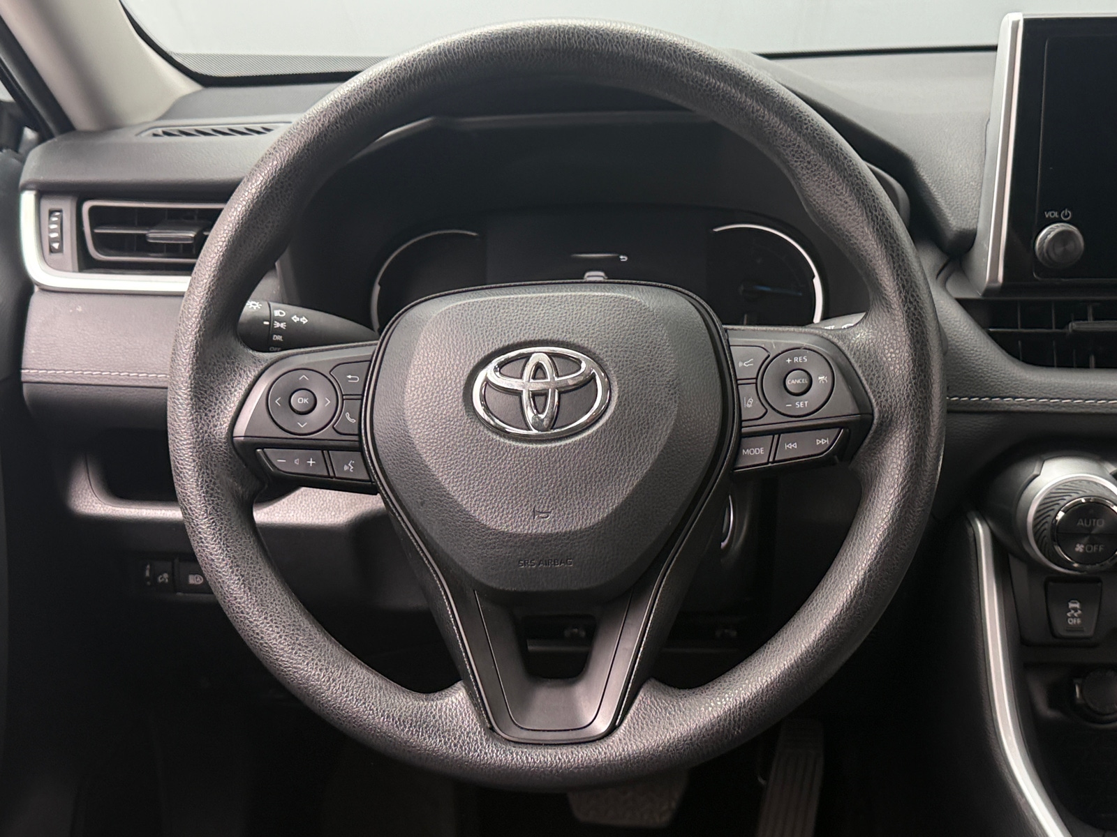 Thumbnail: 2024 Toyota RAV4 - 5