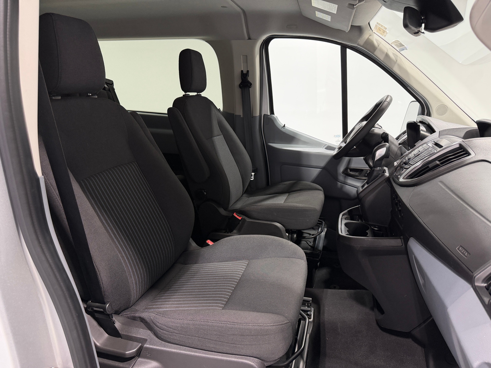 Thumbnail: 2015 Ford Transit Series - 2