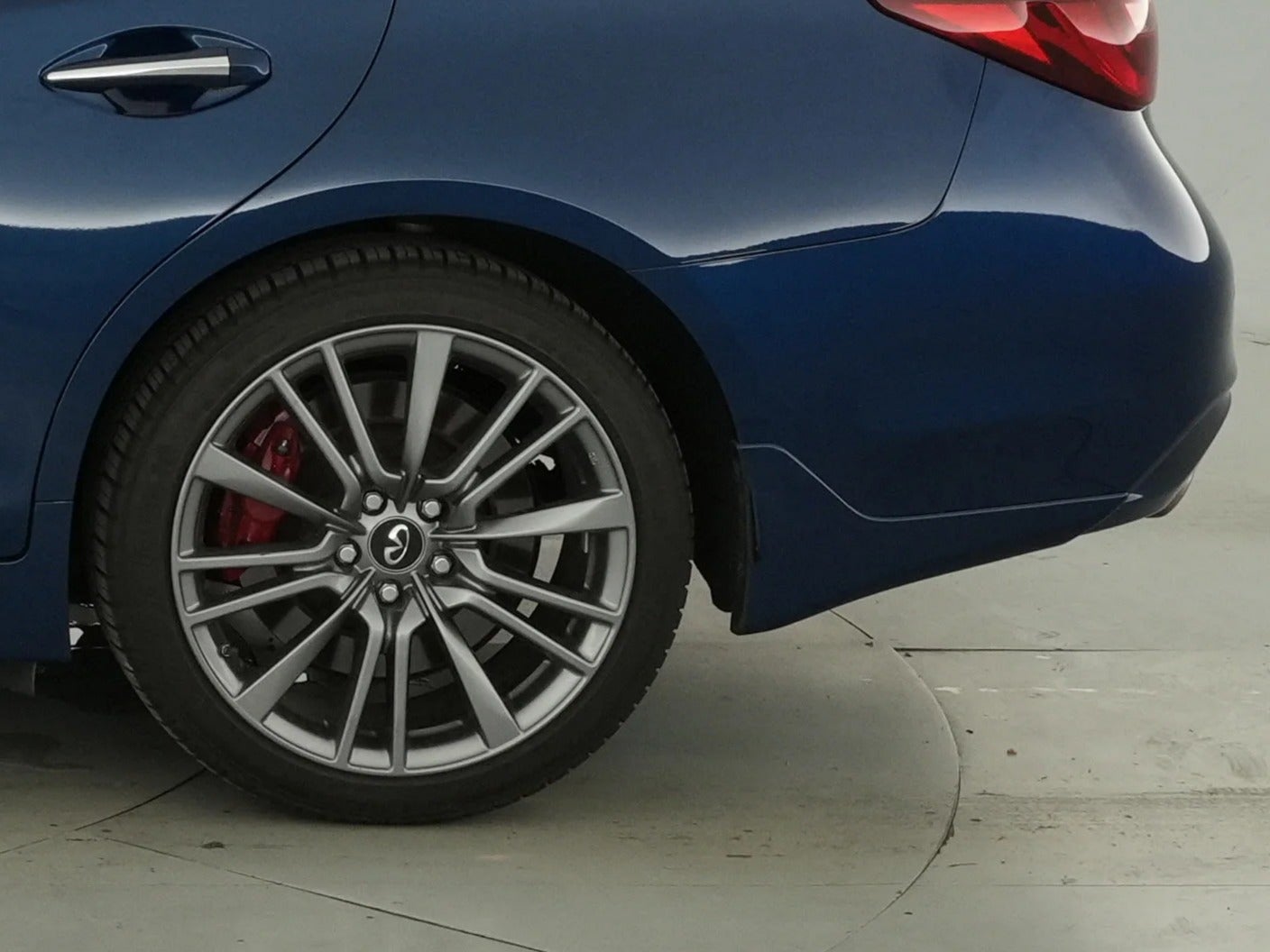 2019 INFINITI Q50 RED SPORT - Photo 11