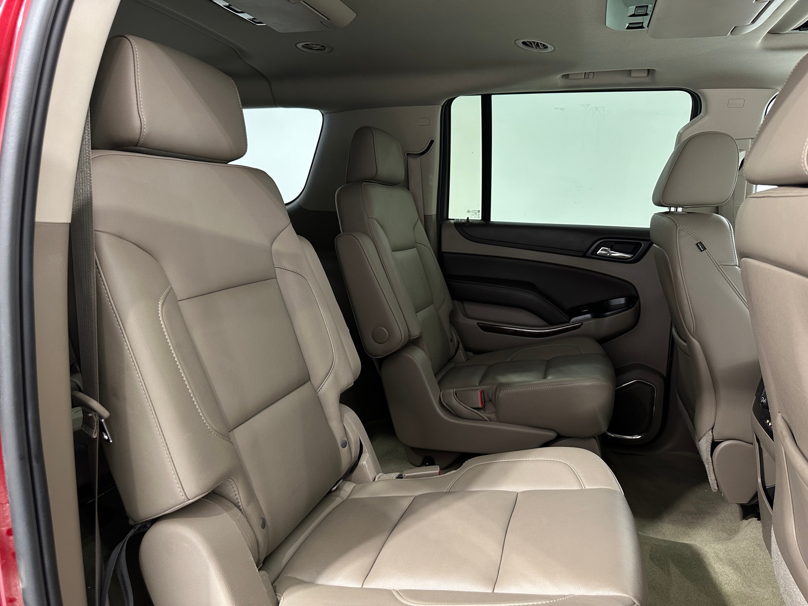 Thumbnail: 2015 Chevrolet Suburban - 5