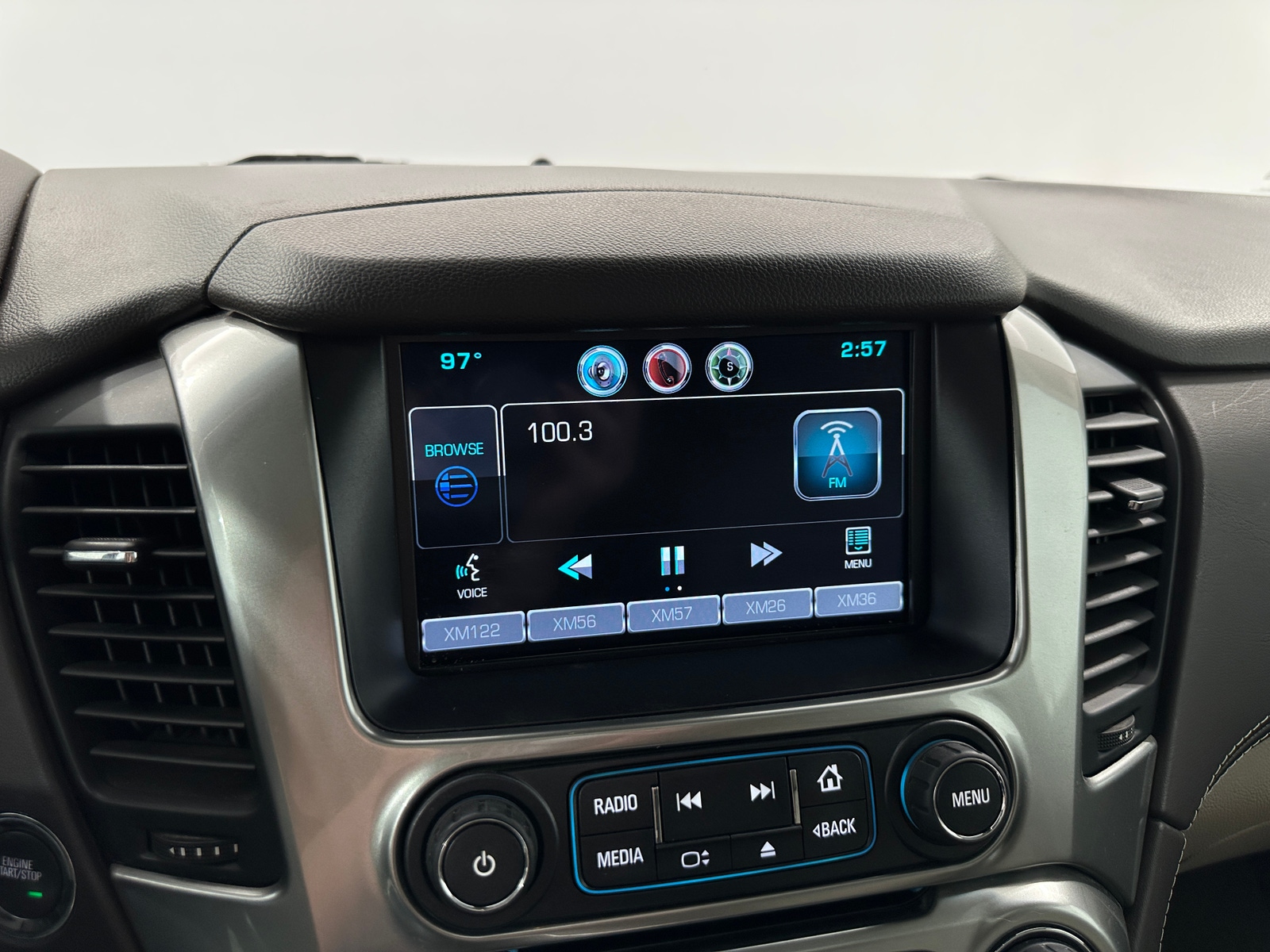 Thumbnail: 2015 Chevrolet Suburban - 3