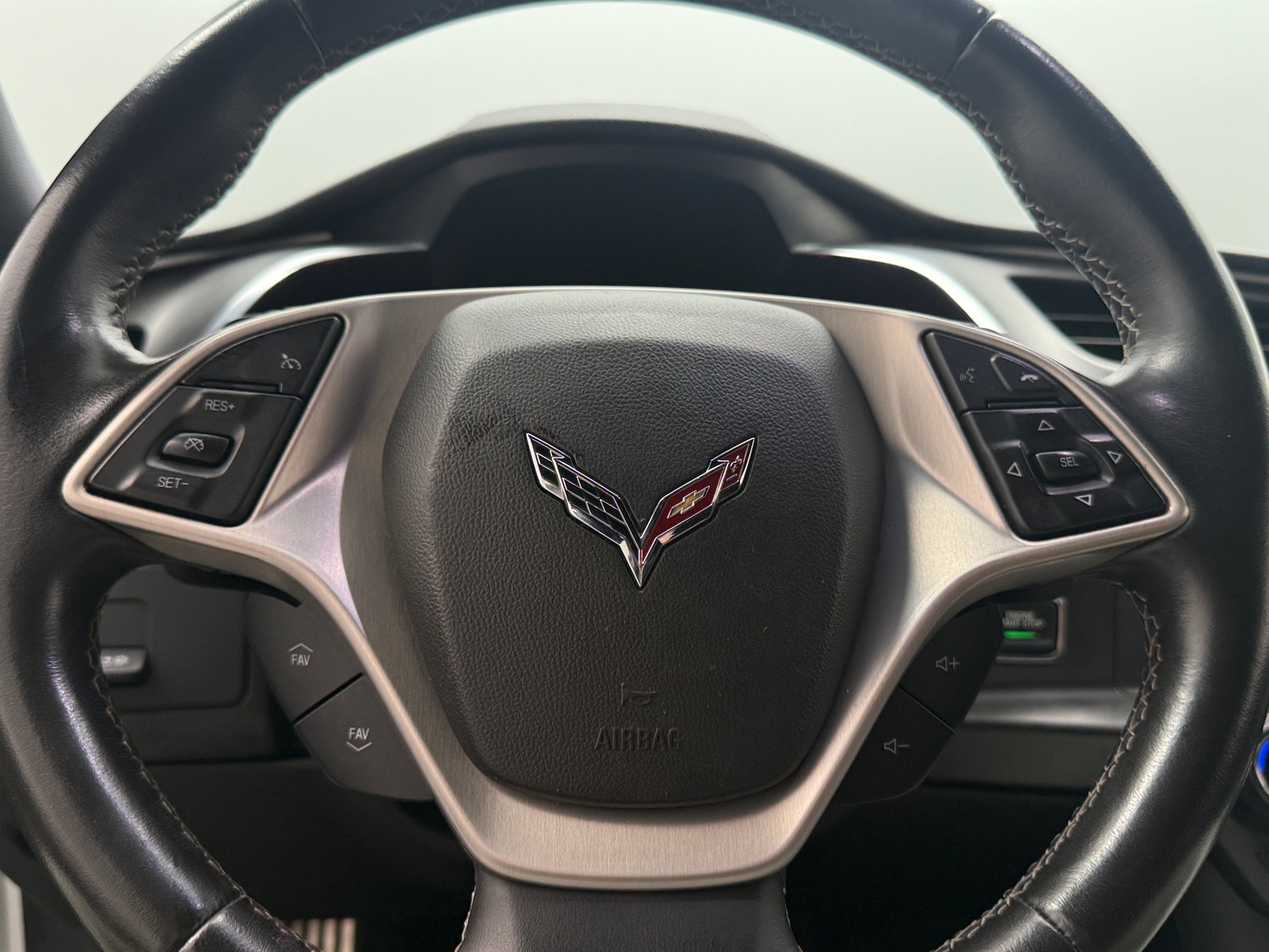 Thumbnail: 2015 Chevrolet Corvette - 3