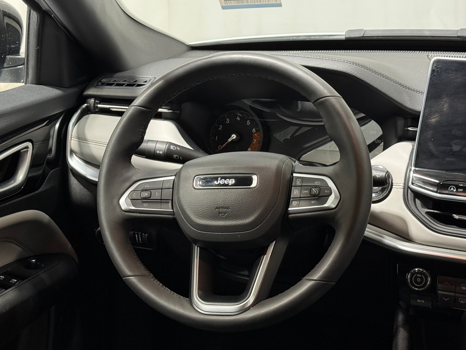 Thumbnail: 2025 Jeep Compass - 4