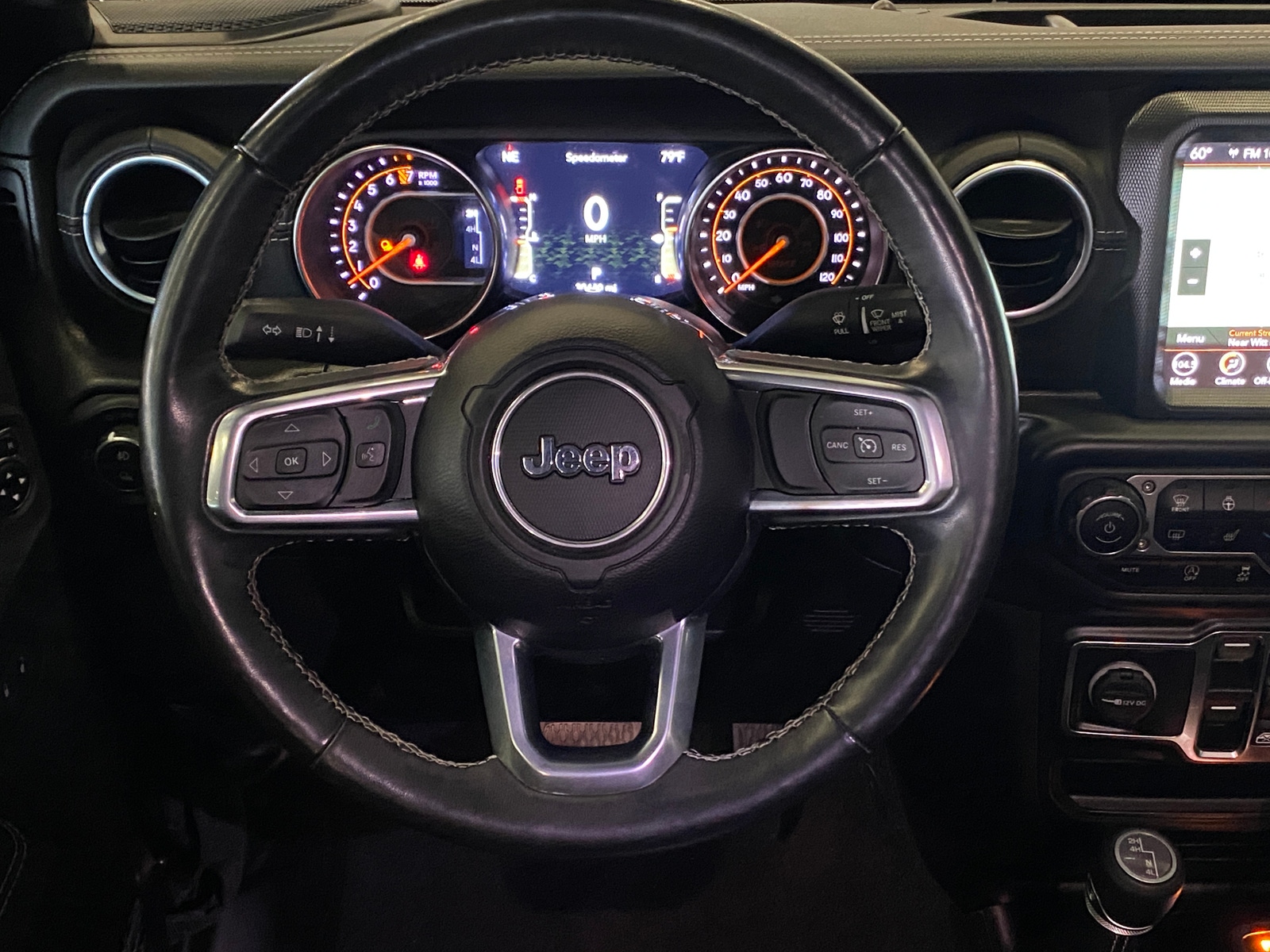 Thumbnail: 2022 Jeep Gladiator - 4