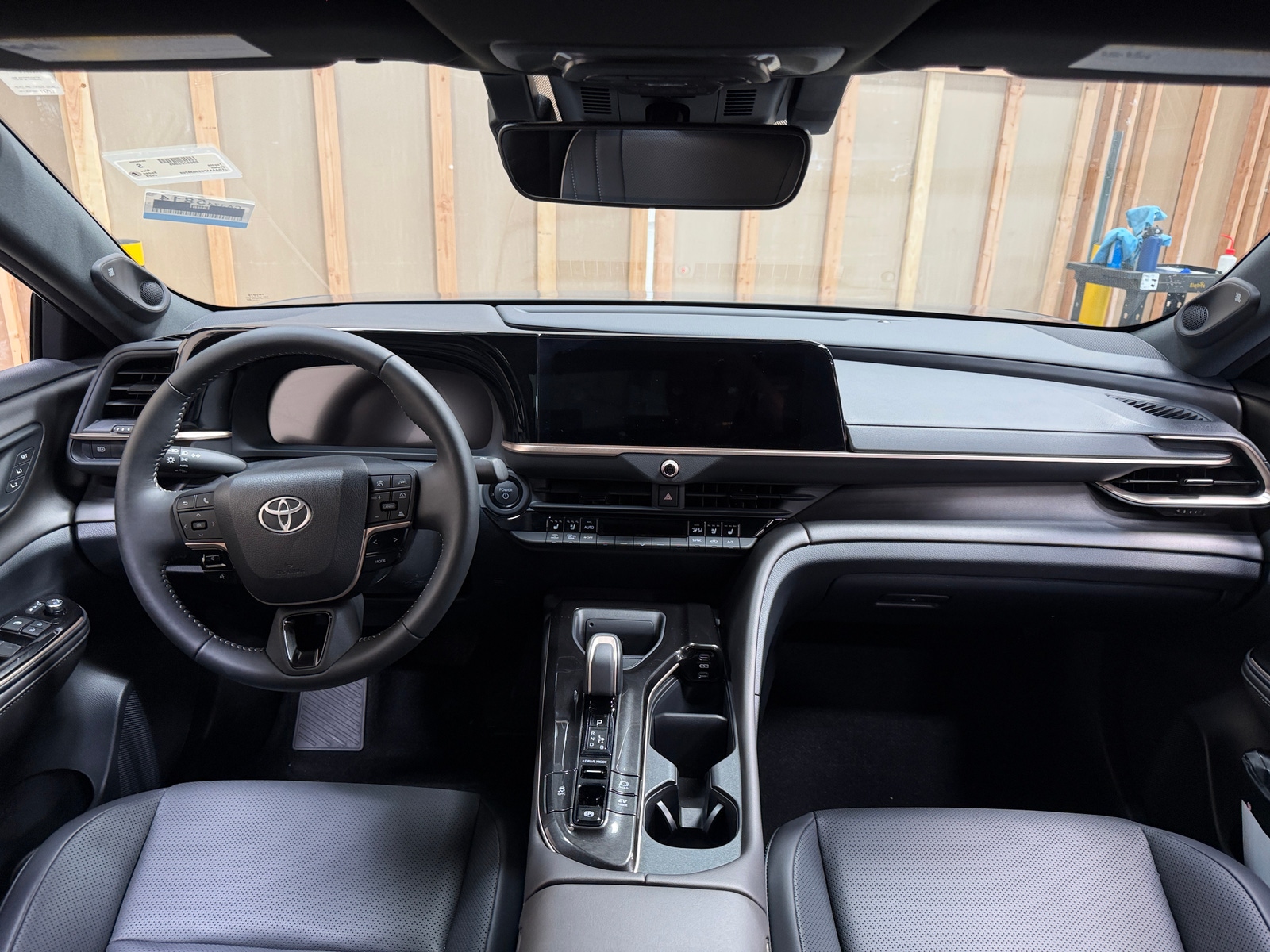 Thumbnail: 2025 Toyota Crown - 2