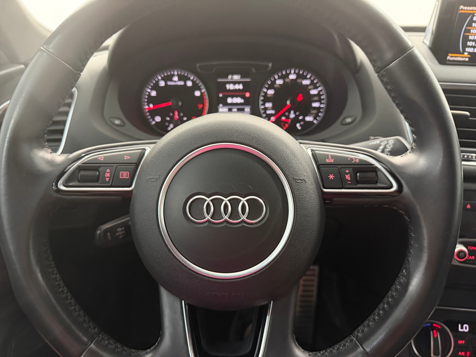 Thumbnail: 2018 Audi Q3 - 4