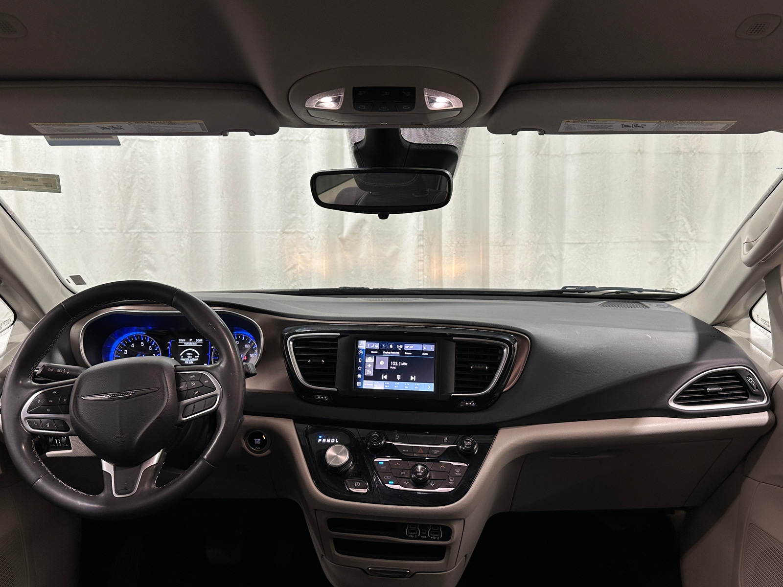 Thumbnail: 2023 Chrysler Voyager - 3