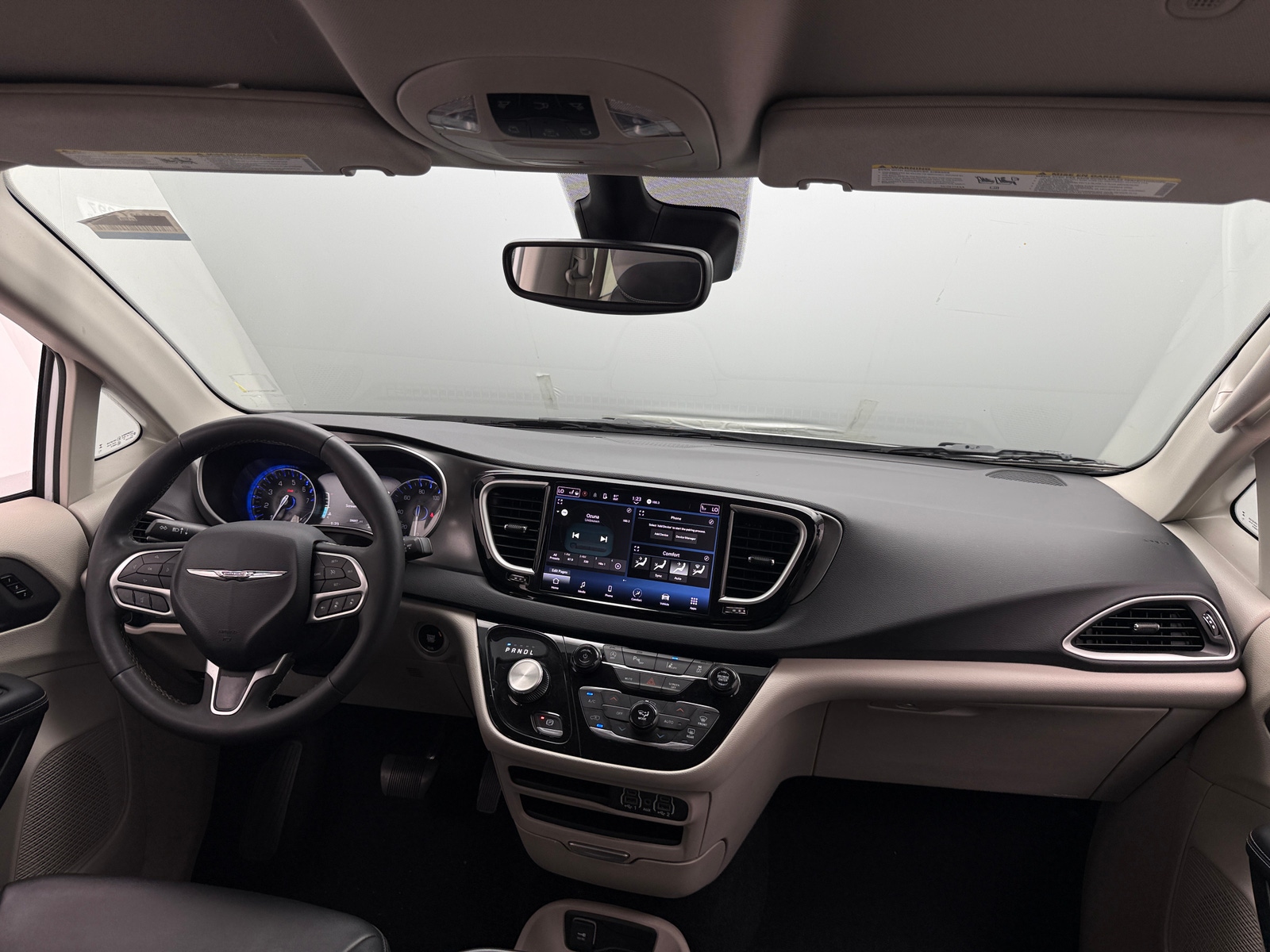 Thumbnail: 2024 Chrysler Pacifica - 2