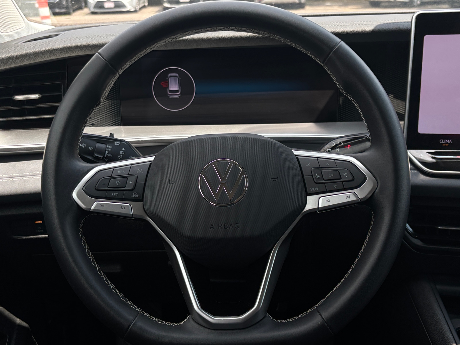 Thumbnail: 2026 Volkswagen Tiguan - 3