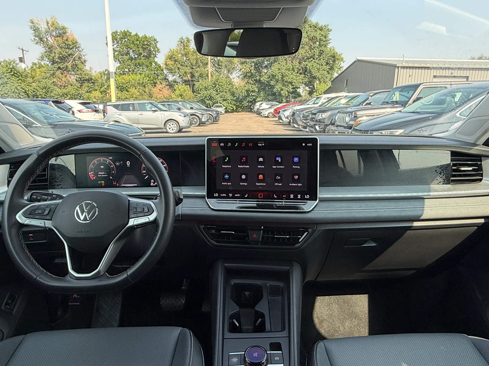 Thumbnail: 2026 Volkswagen Tiguan - 2