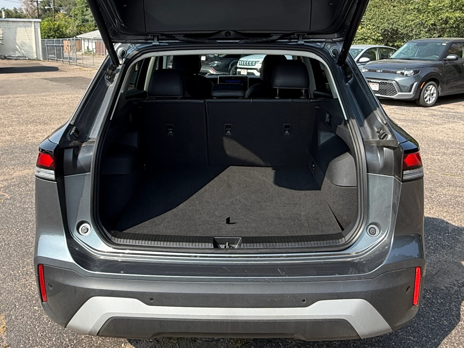 Thumbnail: 2026 Volkswagen Tiguan - 5
