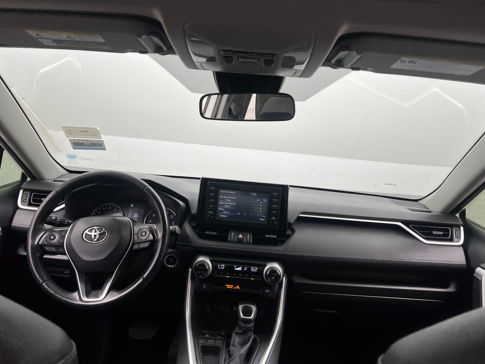 Thumbnail: 2019 Toyota RAV4 - 2